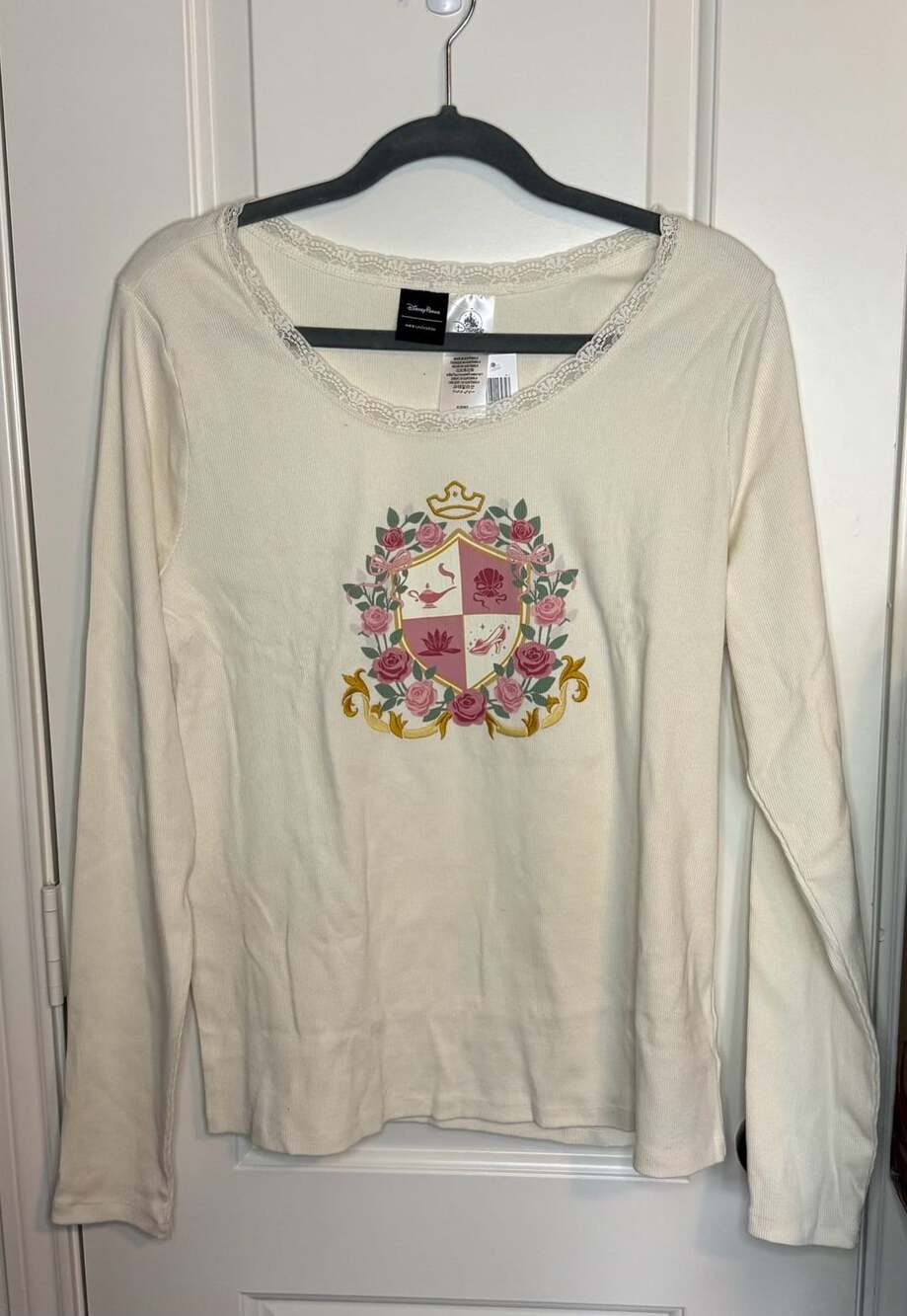 NWT Disney Parks Her Universe Princess Crest Long Sleeve Size 2X